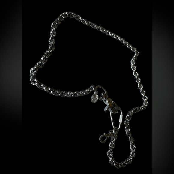 Amigaz Brand 35” Wallet Chain - Picture 2 of 10